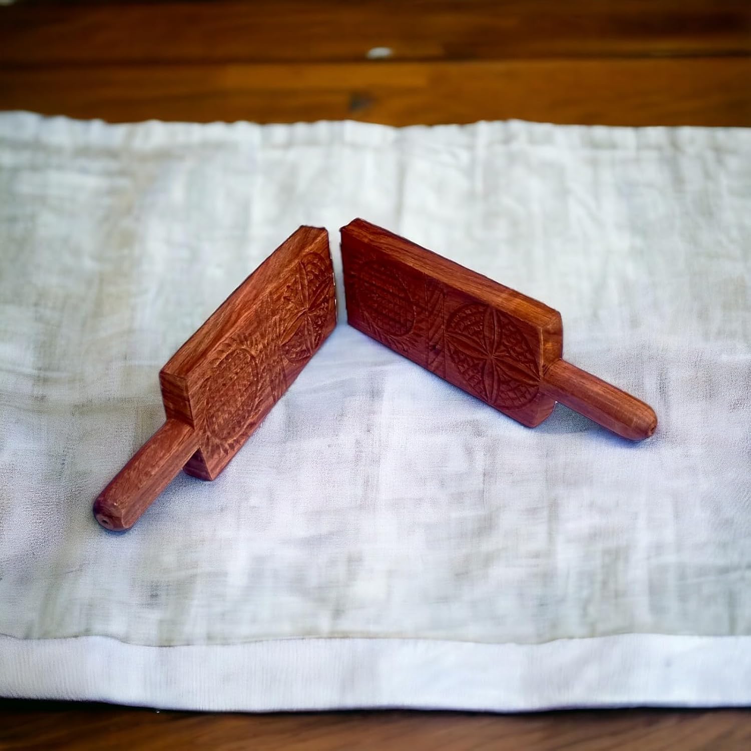 Handcrafted Sheesham Wood Thekua Mould - Traditional Wooden Sancha/Agrauta for Chhath Puja - Premium Khajoor Maker & Biscuit Press for Authentic Bihari Delicacies (Folding 2 in 1)